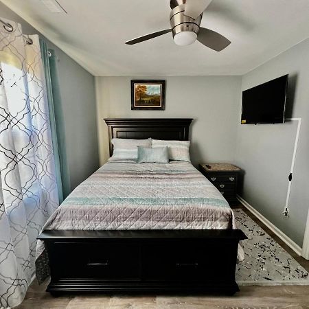 Luxury Townhome Jacksonville, Nc Экстерьер фото