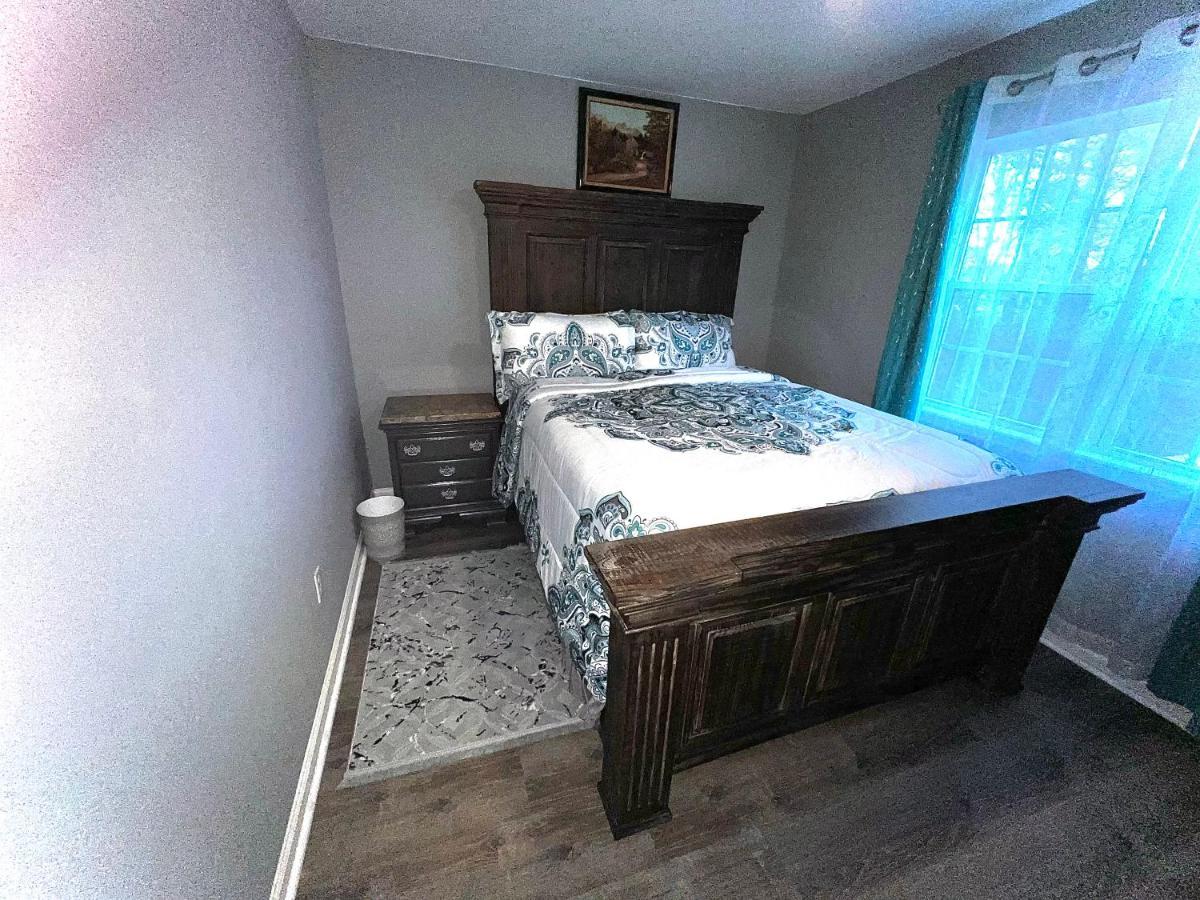 Luxury Townhome Jacksonville, Nc Экстерьер фото