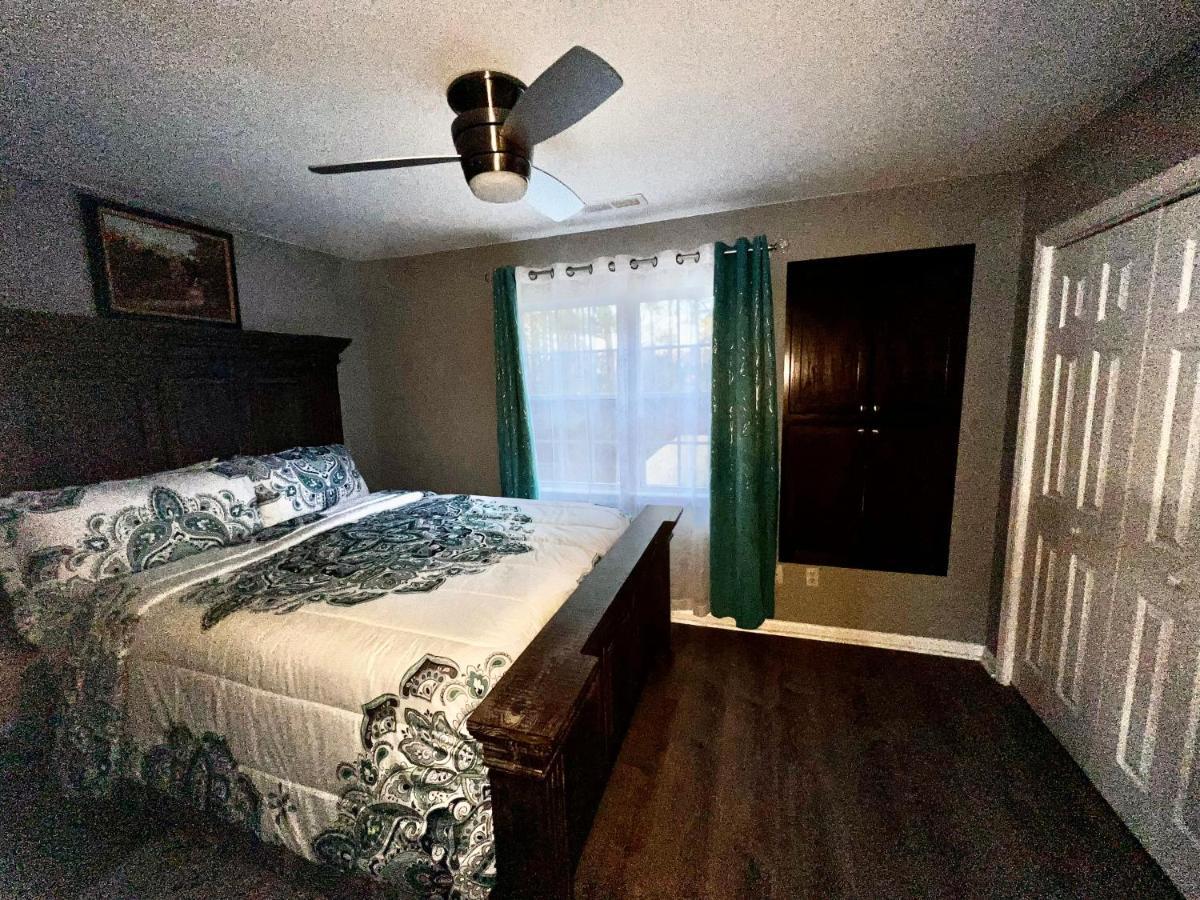 Luxury Townhome Jacksonville, Nc Экстерьер фото